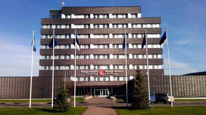 Административное здание порта Мууга